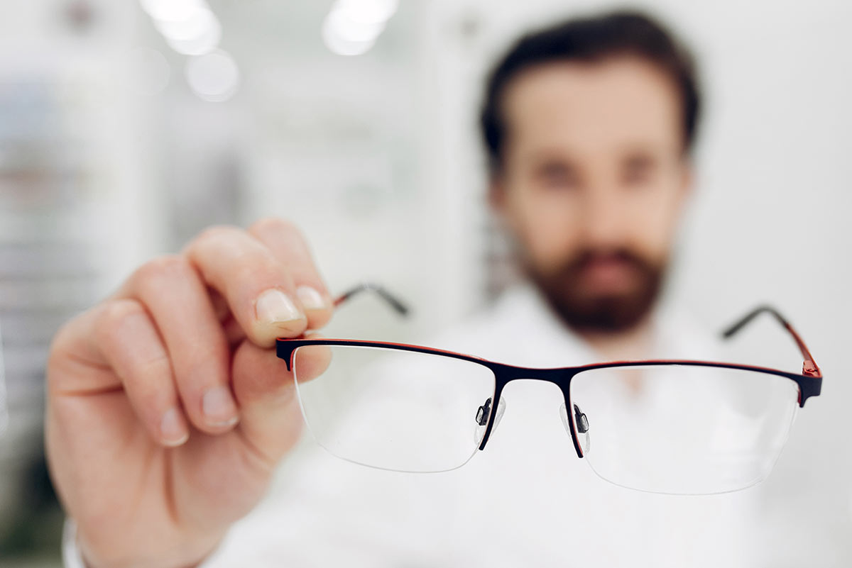 Operasi LASIK Mata Sebagai Solusi Penglihatan Lebih Jelas